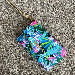 NWOT Lilly Pulitzer Wristlet Clutch